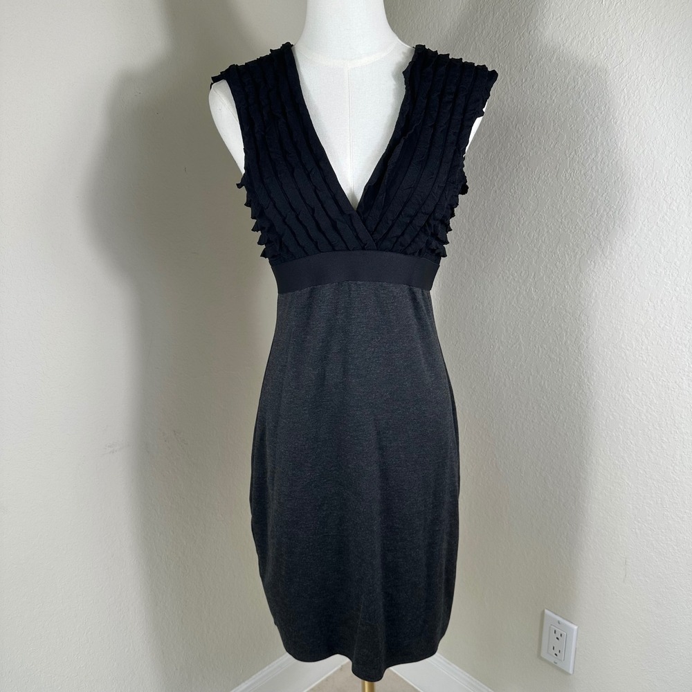 Max Studio Sheath Dress Women M Charcoal Black‎ Ruffle Bodice Office Minimalist